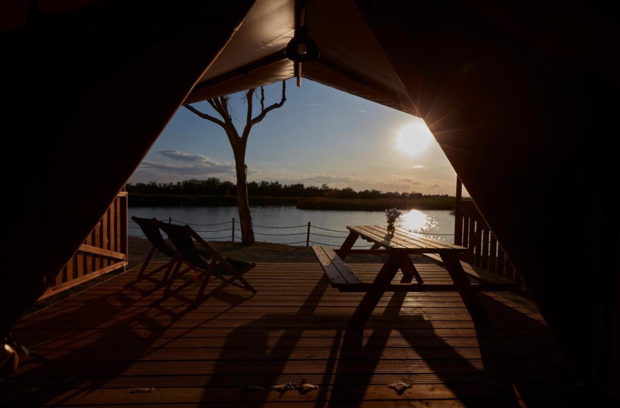 Отель Camping Nautic Almata Glamping Кастельон-де-Ампуриас Экстерьер фото